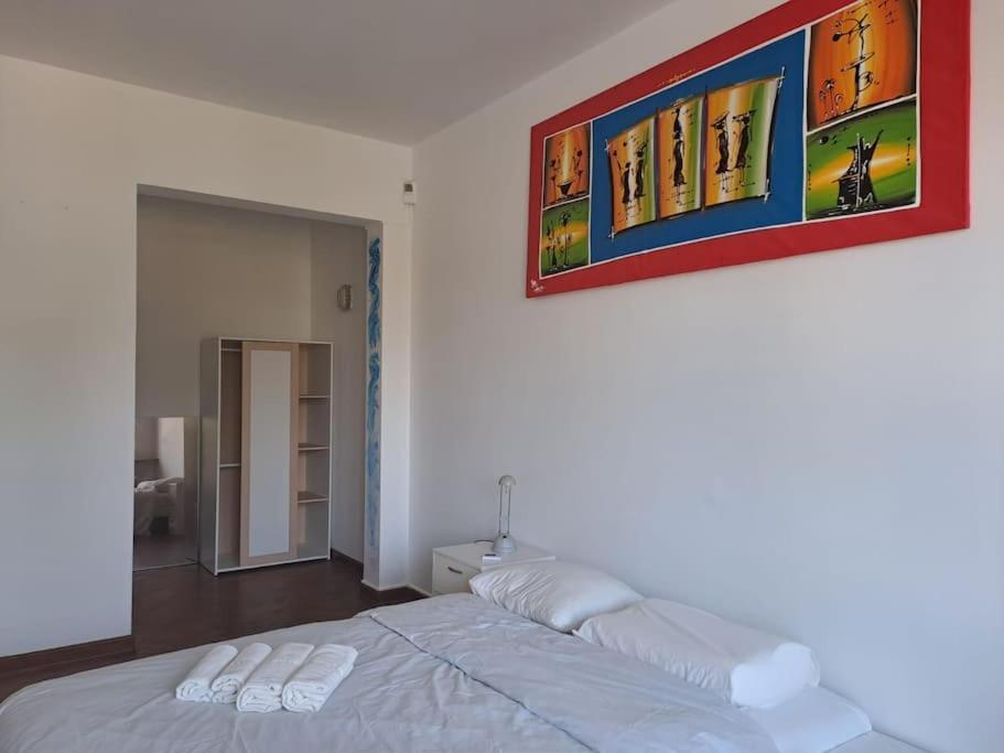 Spacious Apartment Next To Parc Du Cinquantenaire Brussels Exterior photo